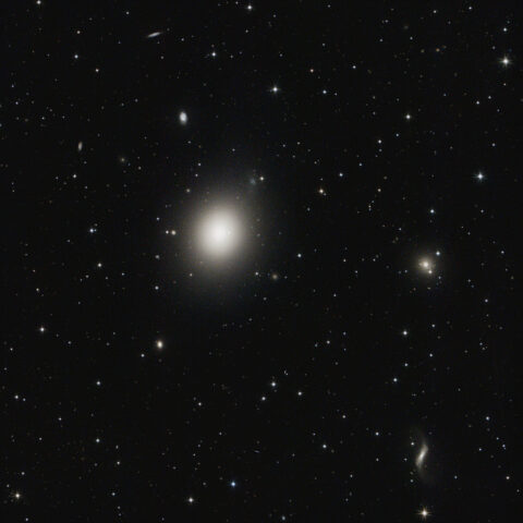 M49 (NGC 4472) Elliptische Riesengalaxie